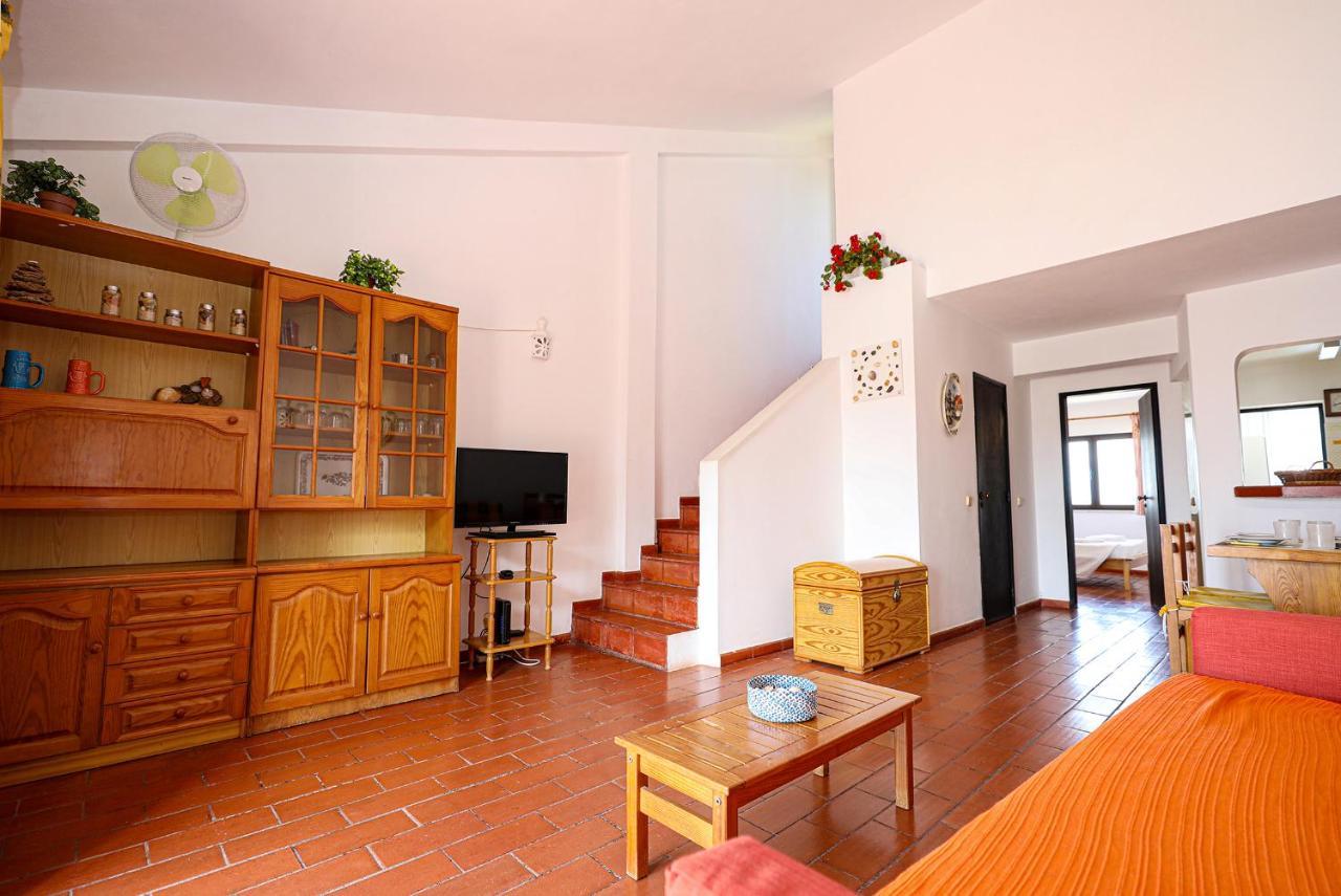 B71 - Pipa's House In * Lagos